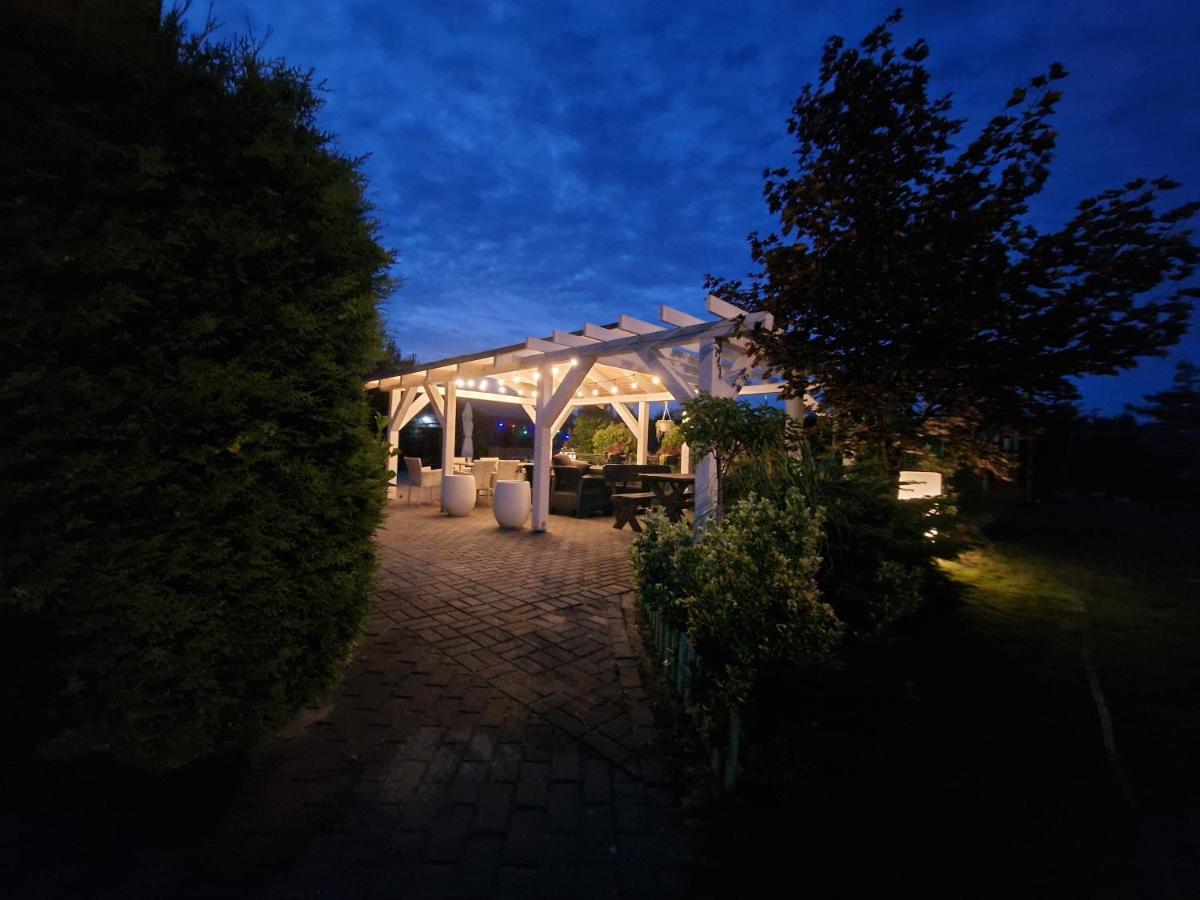 Villa Dolce Vita Леба Екстериор снимка